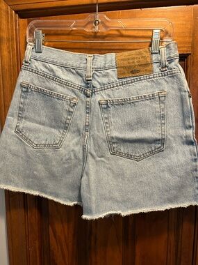 Vintage Abercrombie & Fitch Light Wash Denim Shorts - Women's
